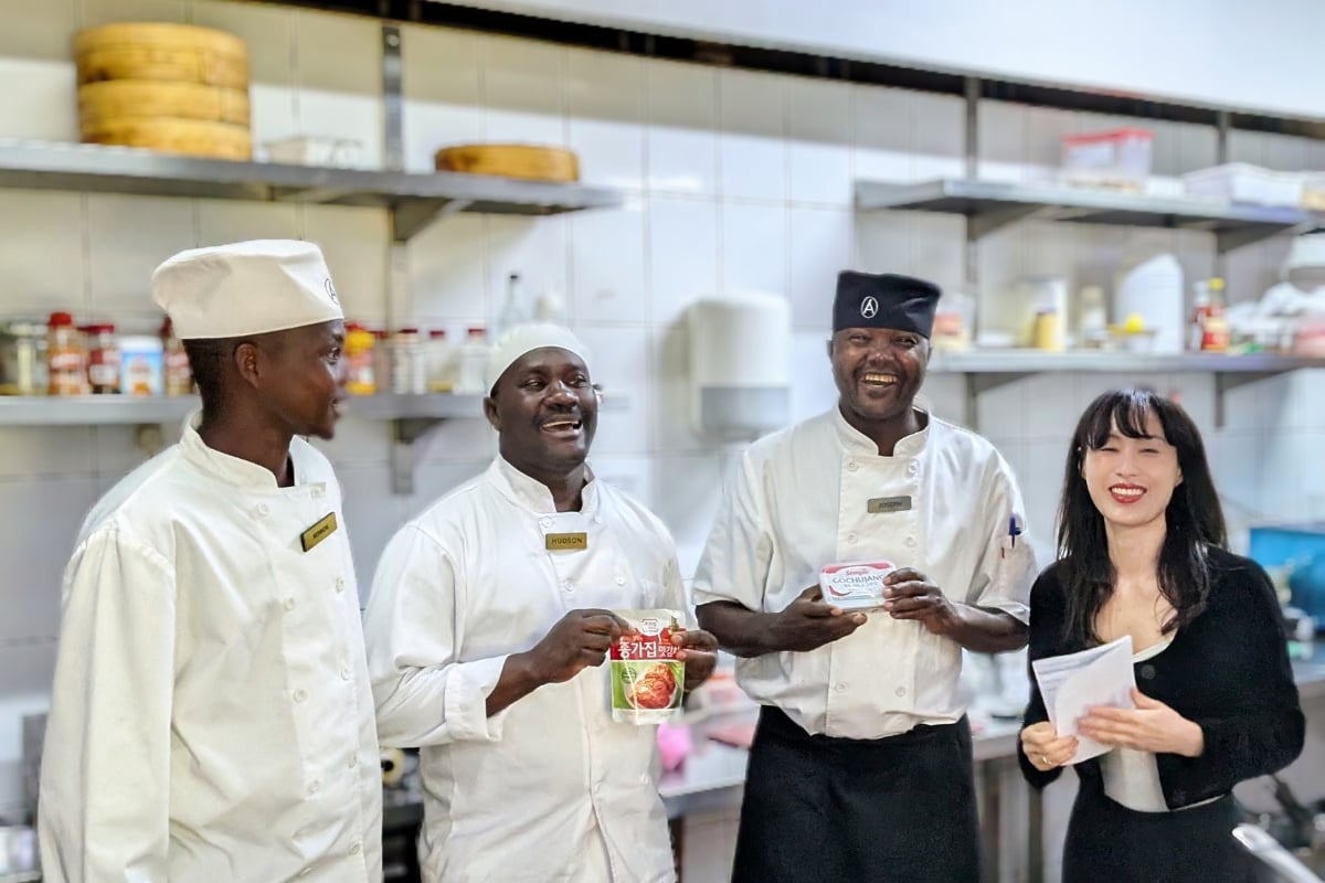 A cultural exchange in the Angama kitchen — and a newfound appetite and appreciation for Korean cuisine