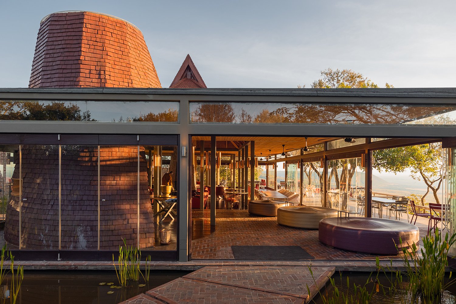 The modern architecture of the Angama Mara guest area is married with Swahili design 