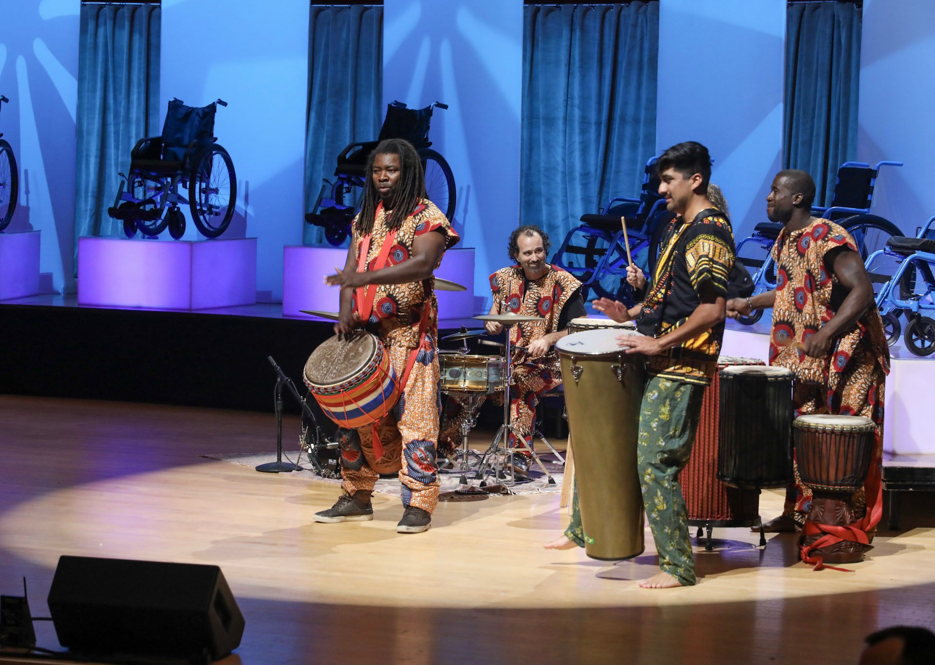 Between the live auction, musical performances kept the rhythm of giving alive