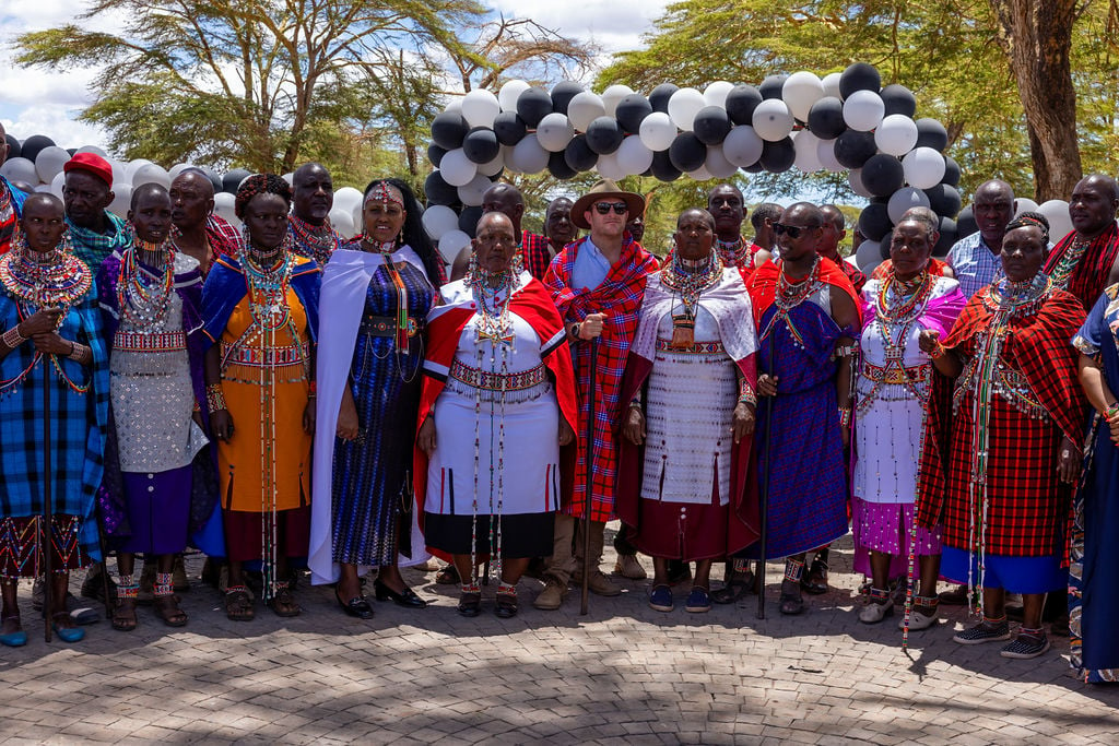 The women of Kimana, along with the wazee, officially blessed and opened the lodge
