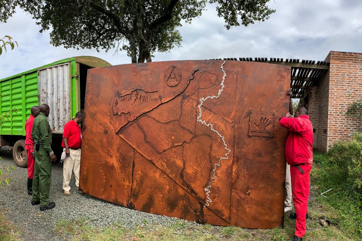 The arrival of the VERY heavy Map