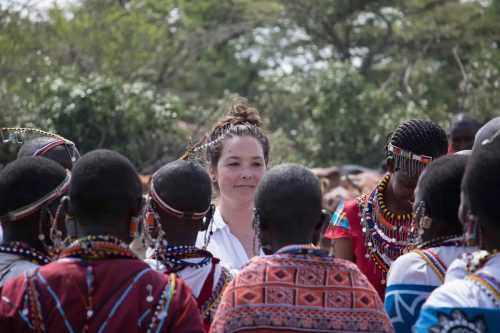 Kate surrounded by the Maasai women at Shadrack's manyatta