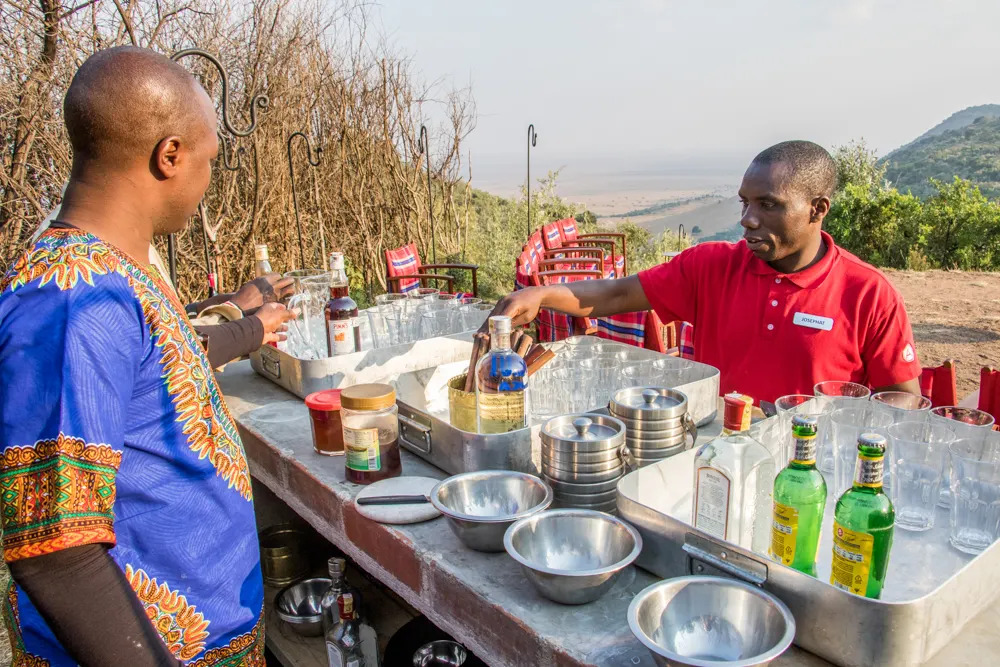 Preparing sundowner boma