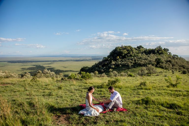 Wedding couple with Out of Africa view