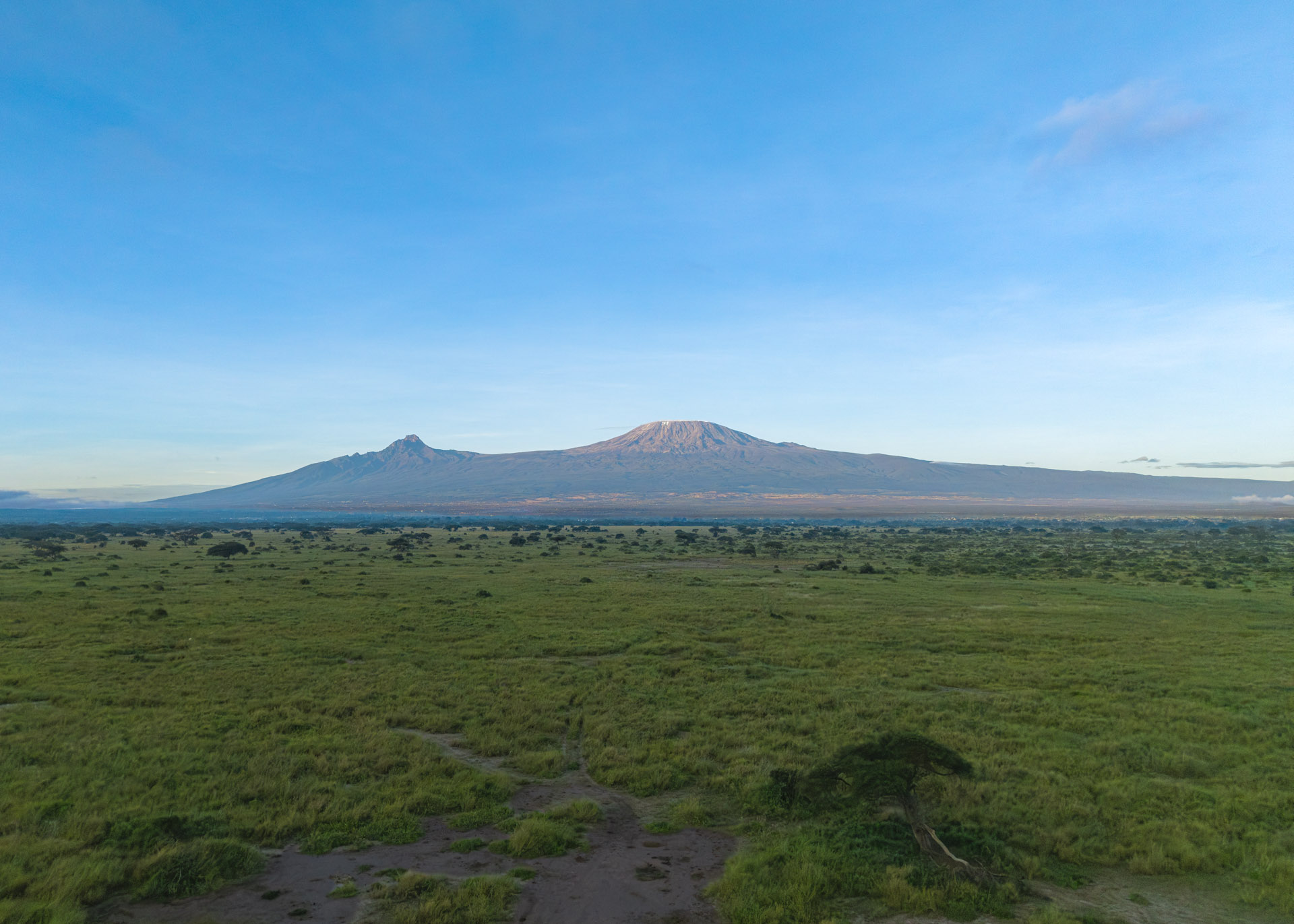 F1.8, 1/320, ISO200 | Arnold Omondi 