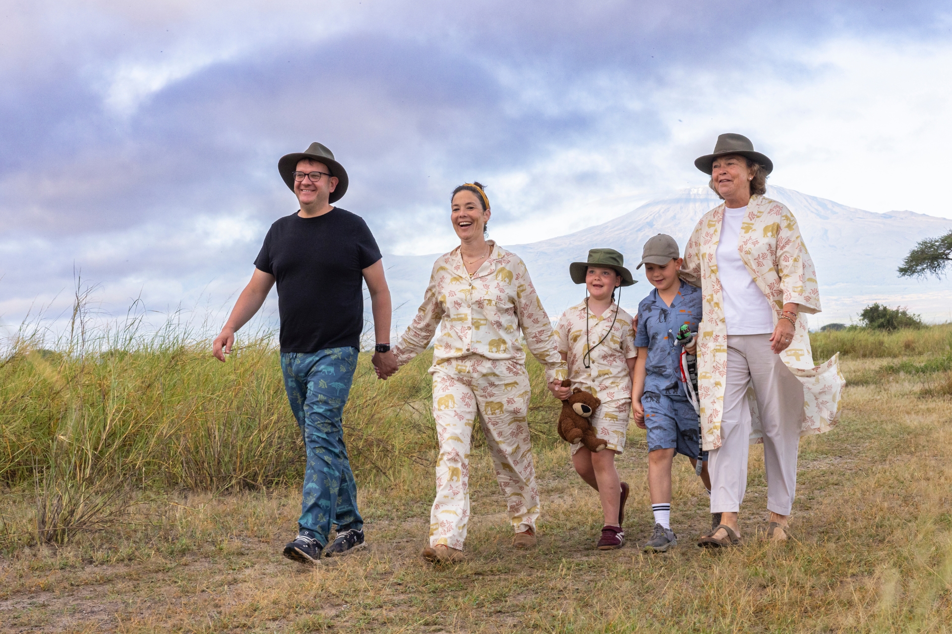 Anna, Billo and the family set out together on a Pyjama Safari at Angama Amboseli